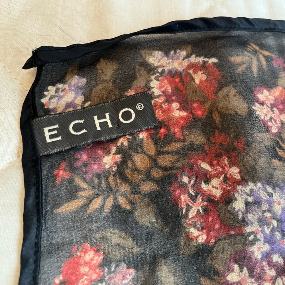 Echo Floral Scarf - Picture 3 of 5